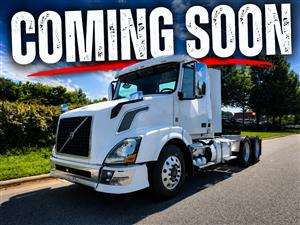 2014 Volvo VNL64T300 - Daycab