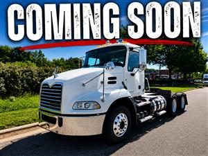 2012 Mack CXU613 DAY CAB - Daycab