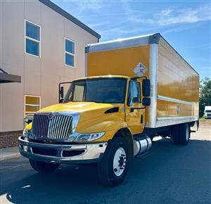 2019 International DURASTAR 4300 - Box Truck