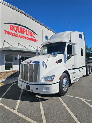 2020 Peterbilt 579 - Sleeper Truck