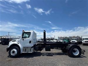 2008 Freightliner M2