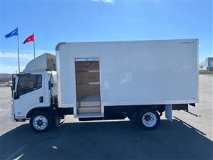 2025 BOLLINGER B4
