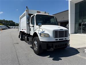 2016 Freightliner M2 106