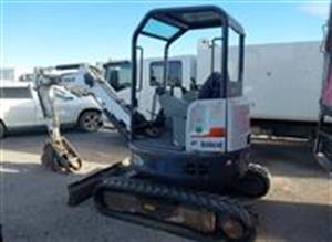 2017 Bobcat E26 (with Breaker attachement)