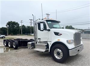 2027 Peterbilt 567