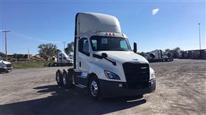 2020 Freightliner Cascadia 126