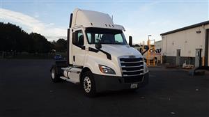 2020 Freightliner Cascadia 126