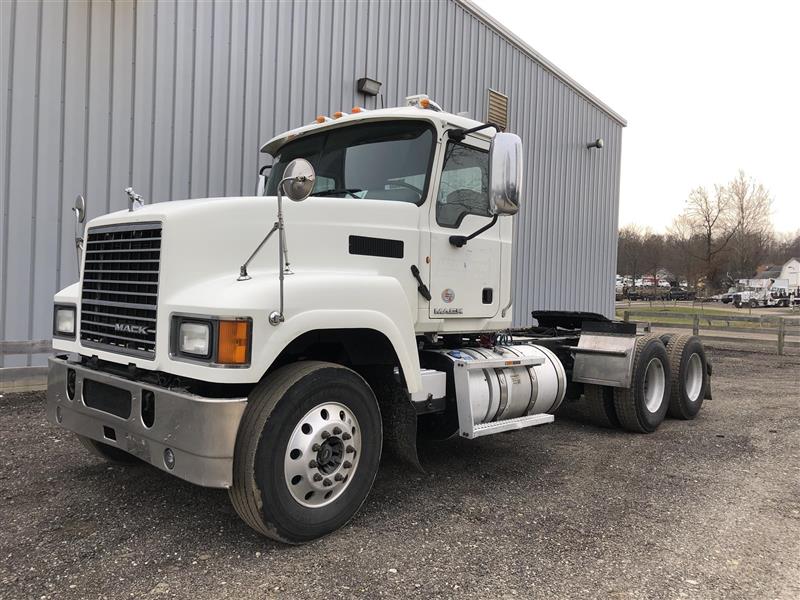 2012 Mack CHU613 | Semi Truck - Mt. Vernon, OH