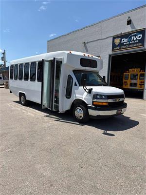 2024 DIAMOND COACH VIP 2500 25