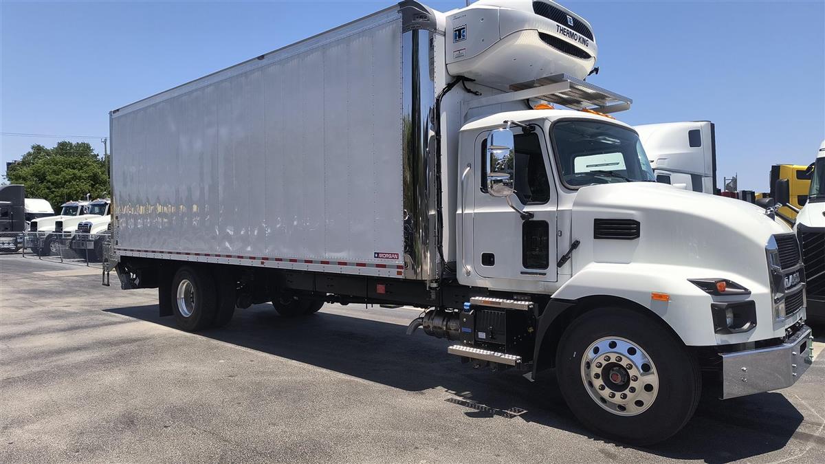 Nextran Truck Centers | New & Used Inventory