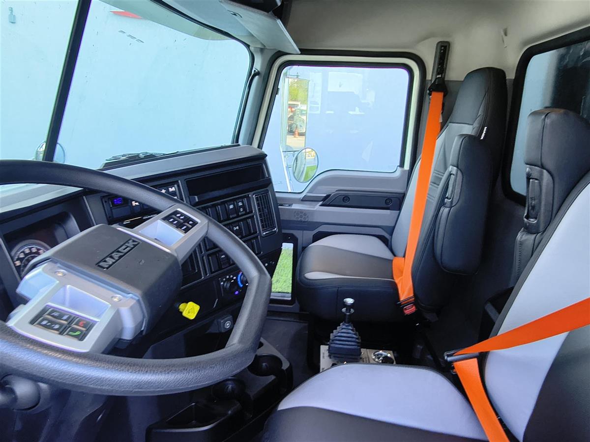 Nextran Truck Centers | New & Used Inventory