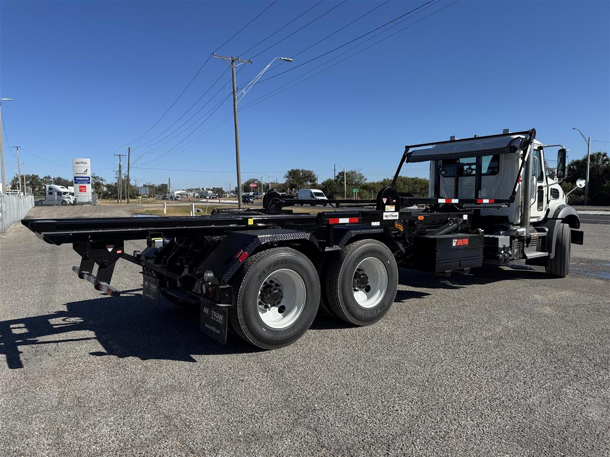 Nextran Truck Centers | New & Used Inventory