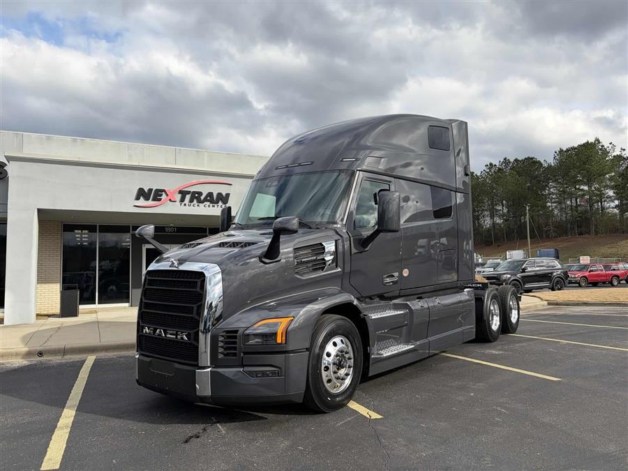 Nextran Truck Centers | New & Used Inventory