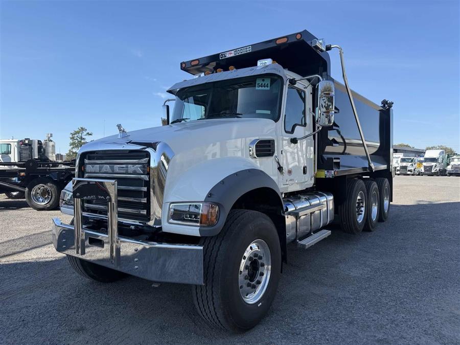 Nextran Truck Centers | New & Used Inventory