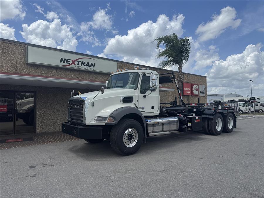 Nextran Truck Centers | New & Used Inventory
