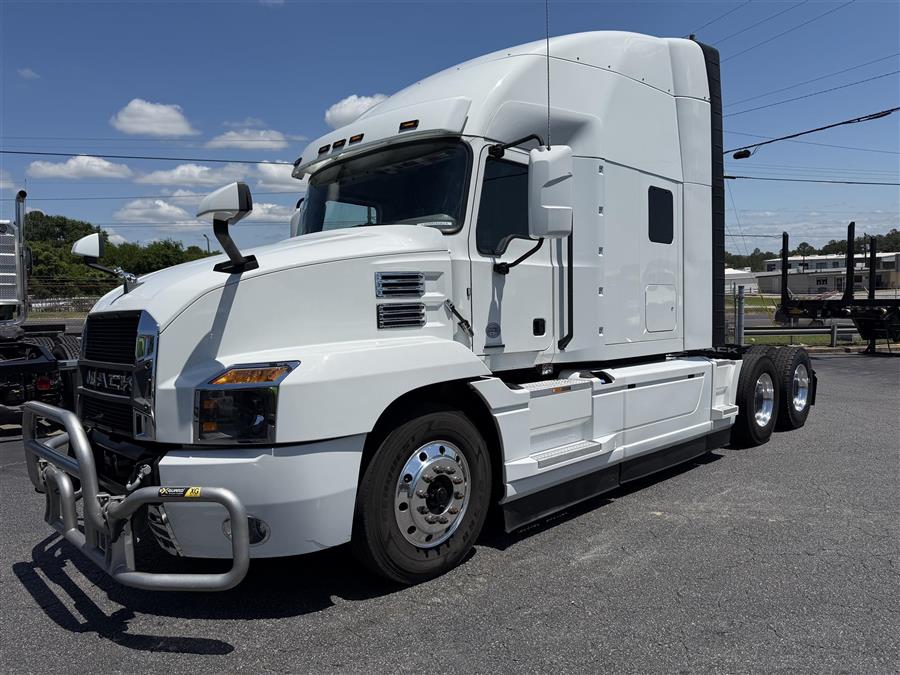 Nextran Truck Centers | New & Used Inventory