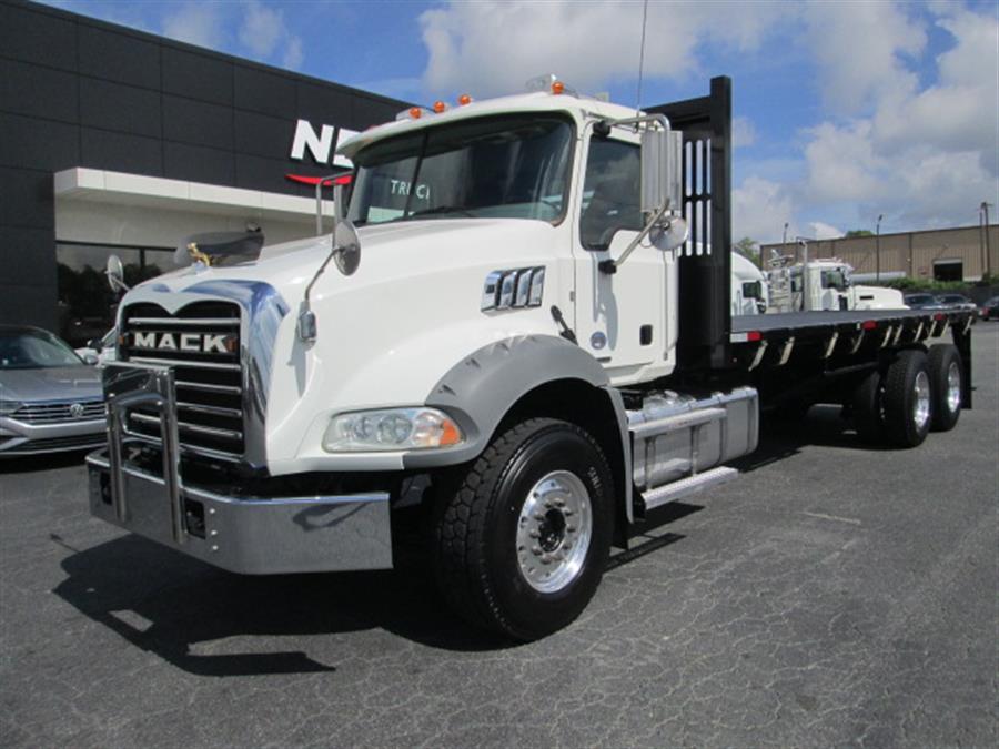 Nextran Truck Centers | New & Used Inventory