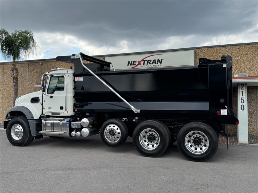 Nextran Truck Centers | New & Used Inventory