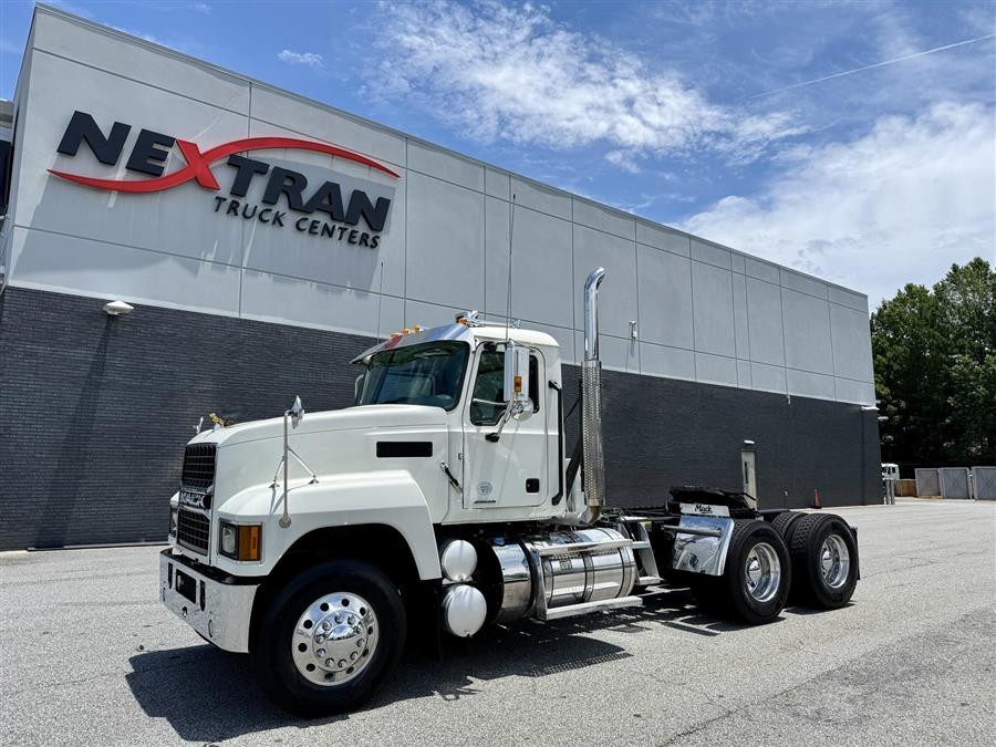 Nextran Truck Centers | New & Used Inventory