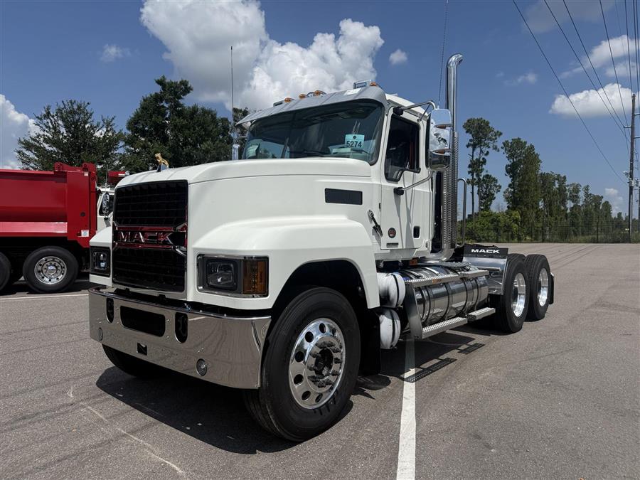 Nextran Truck Centers | New & Used Inventory
