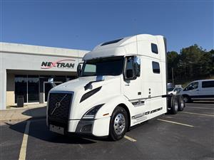 2023 Volvo VNL64T860