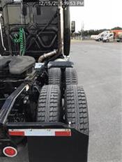 2015 Freightliner Cascadia EVO - Sleeper Truck